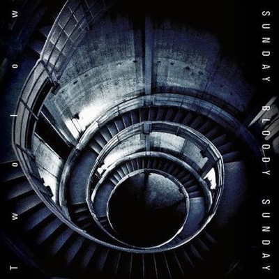 Twolow + SUNDAY BLOODY SUNDAY - "split" (CD)