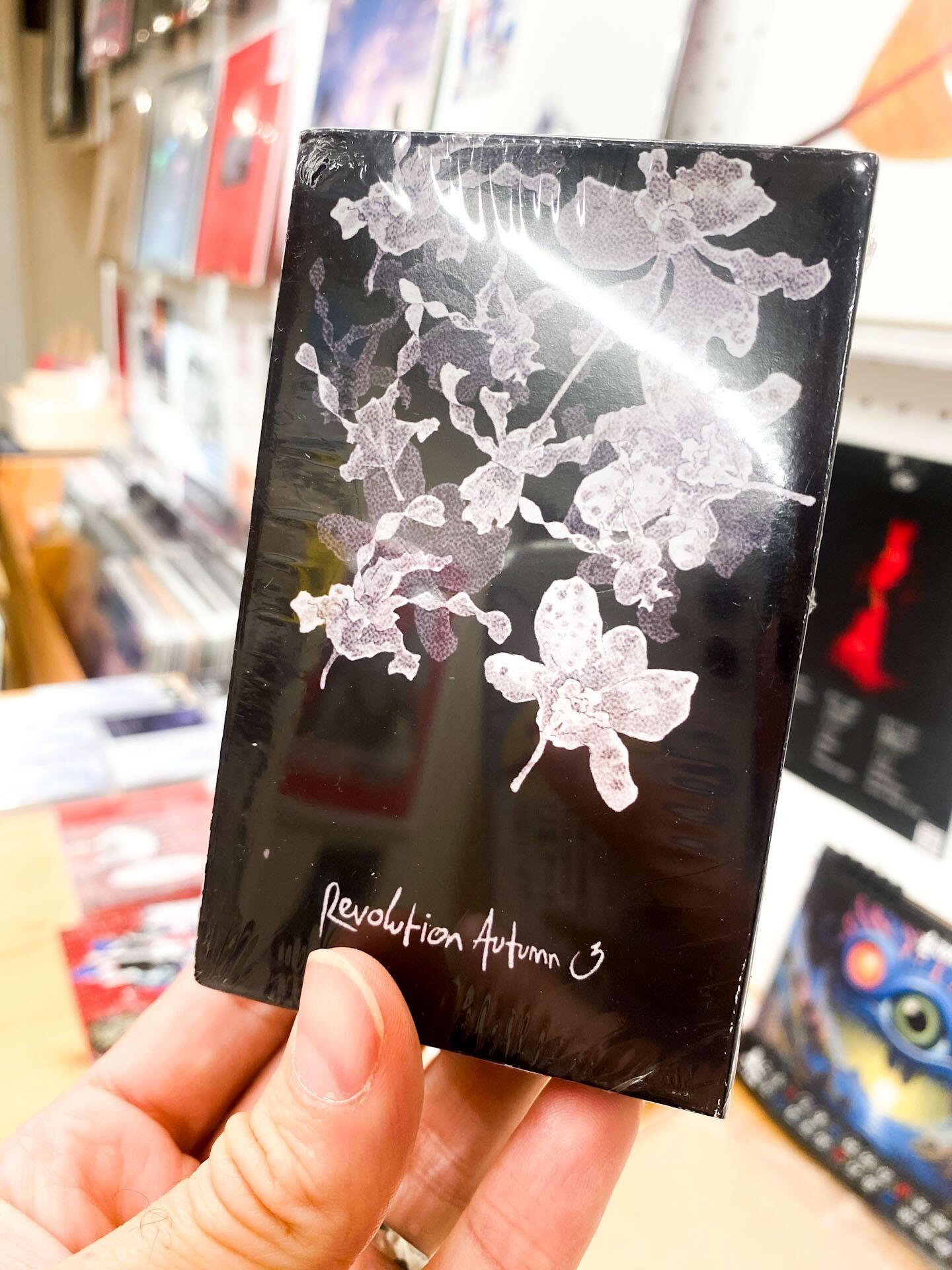 V.A - "Revolution Autumn #3"(double cassette)